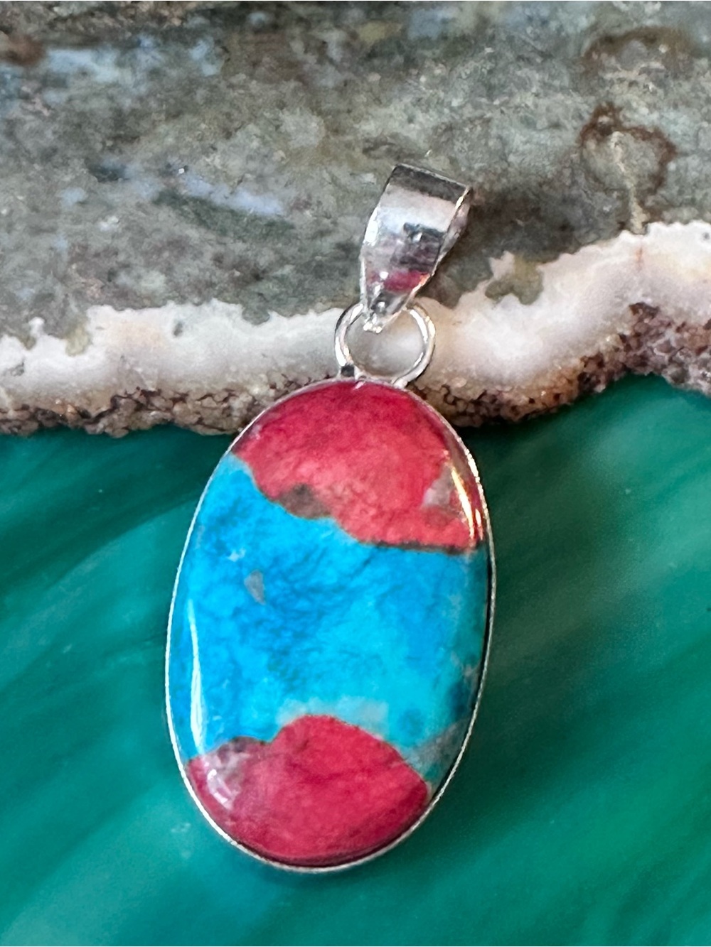 Artisan RAINBOW CALSILICA STONE Turquoise& Red Oval Inlay Pendant Handcrafted